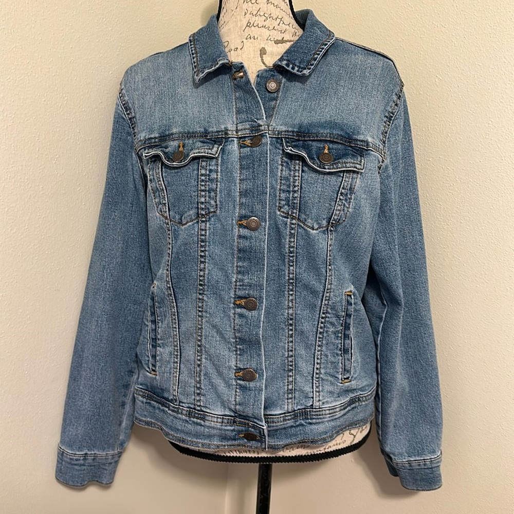Old Navy Jean Jacket Large